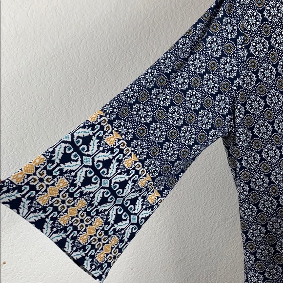 West Kei long sleeve boho abstract printed top - Picture 2 of 8